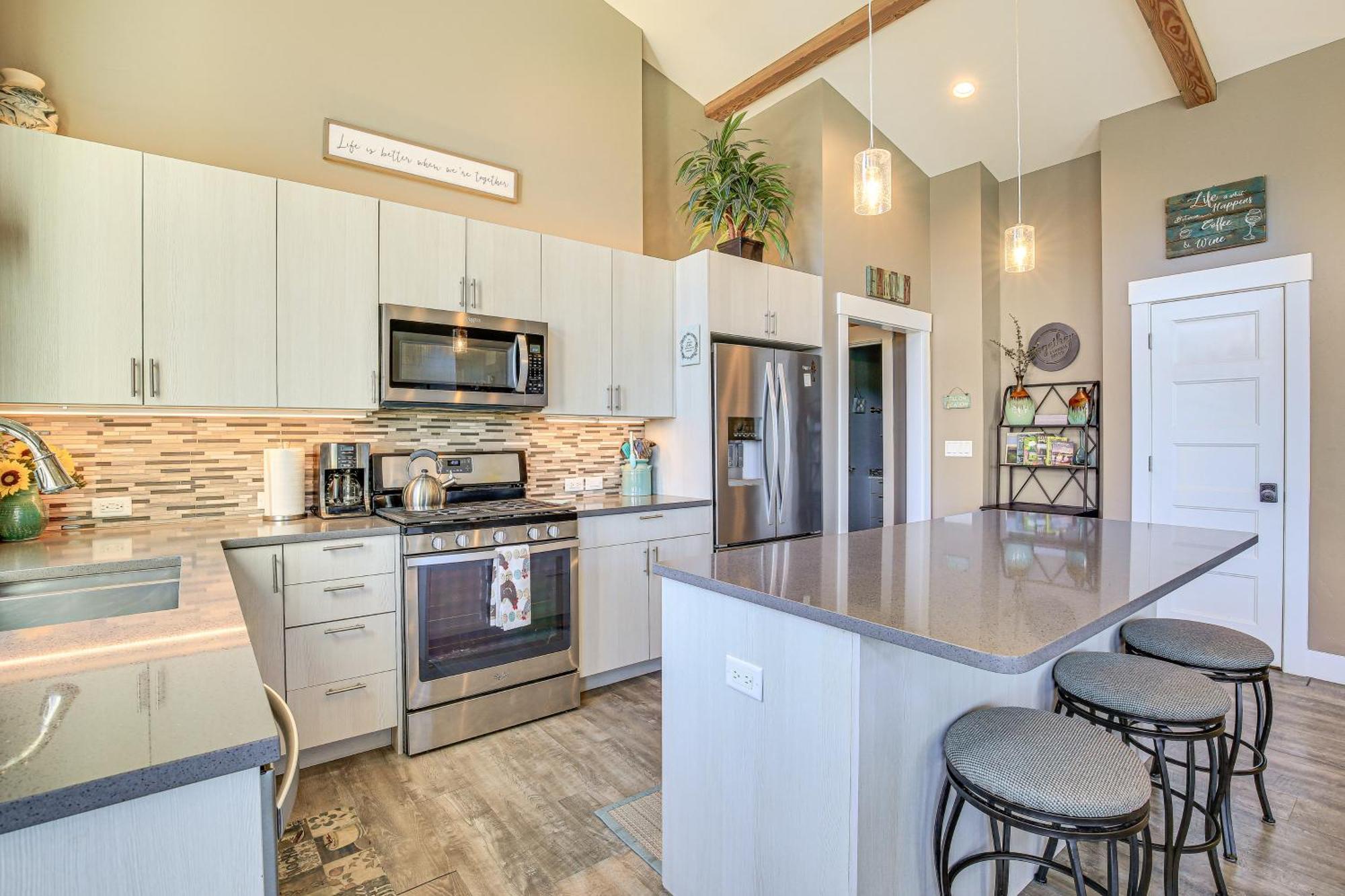 Gorge Retreat - Modern Carson Home With Mtn Views! מראה חיצוני תמונה